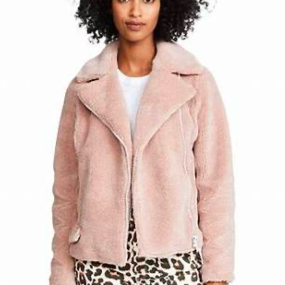 Pink Teddy Jacket with Plush Texture and Motorcycle Style